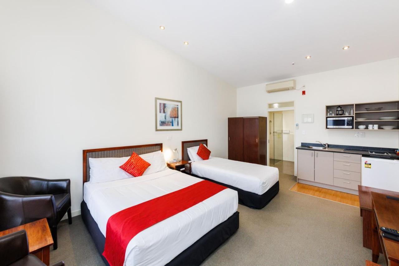 Fitzherbert Regency Motor Lodge Palmerston North Exterior foto