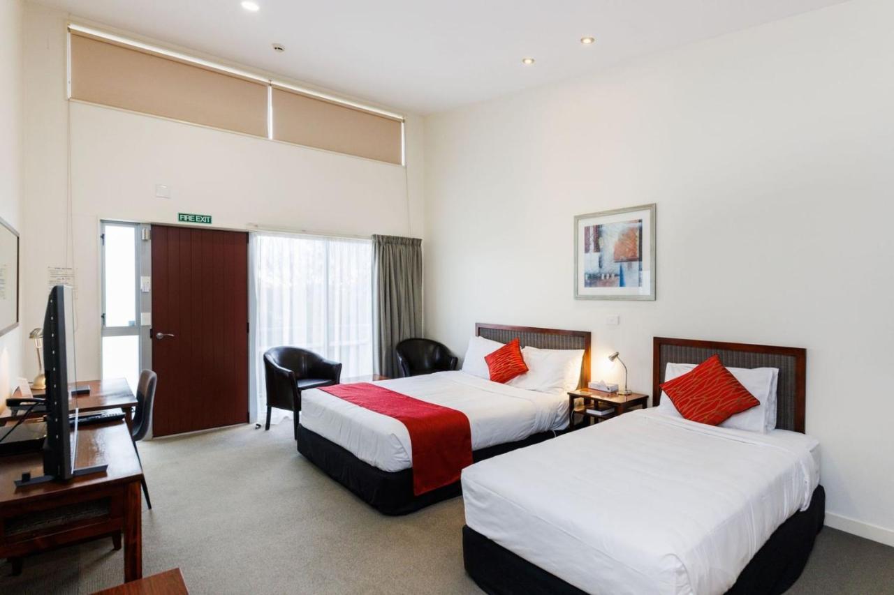 Fitzherbert Regency Motor Lodge Palmerston North Exterior foto