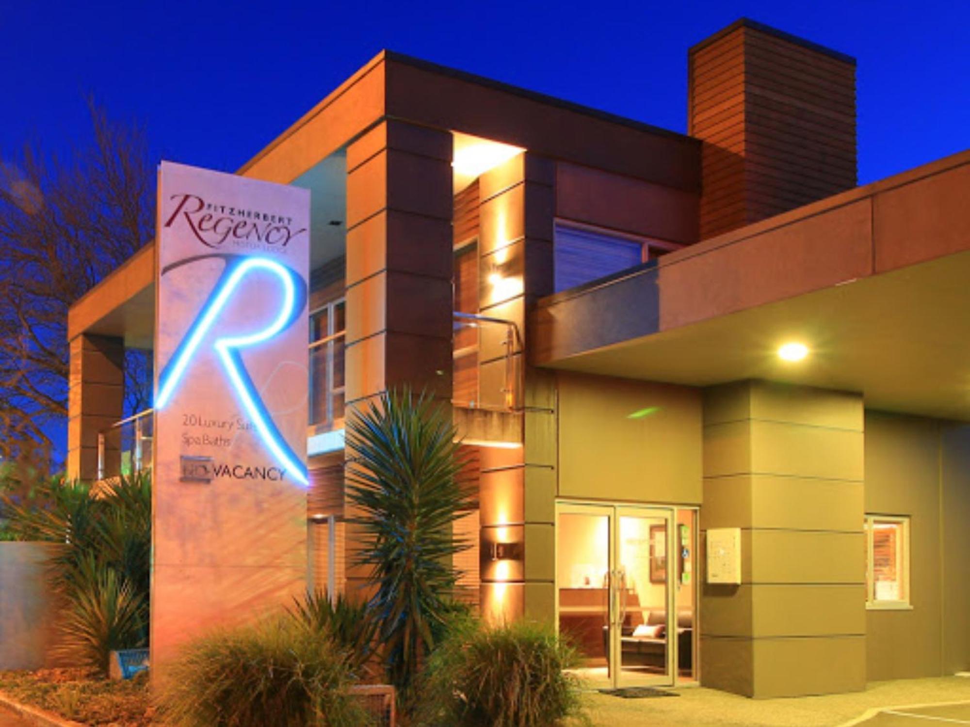 Fitzherbert Regency Motor Lodge Palmerston North Exterior foto
